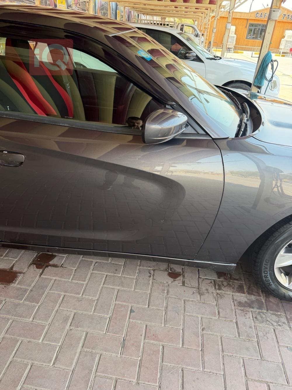 دودج تشارجر